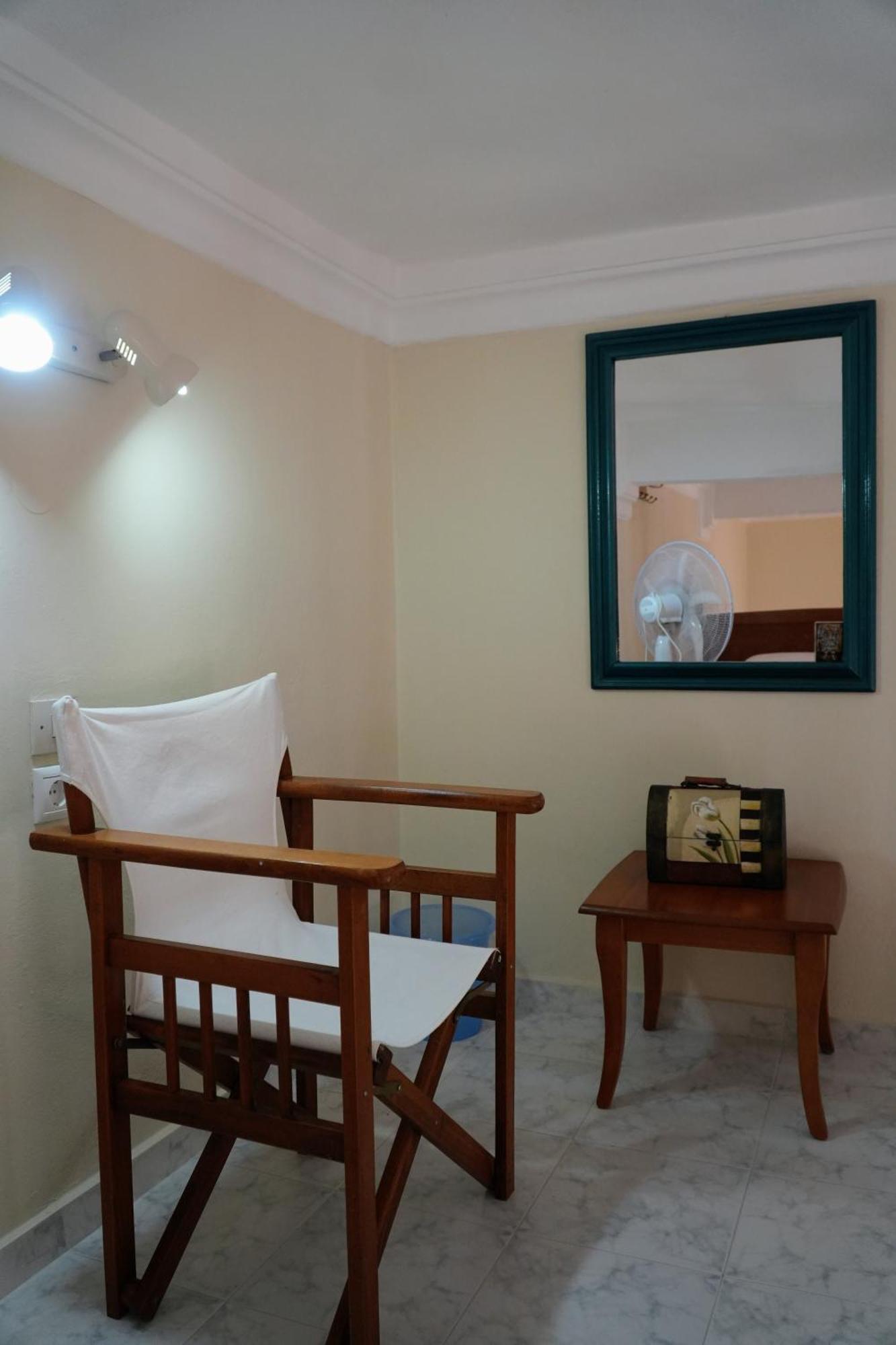 Stone Living Symi Central Apartments Eksteriør bilde